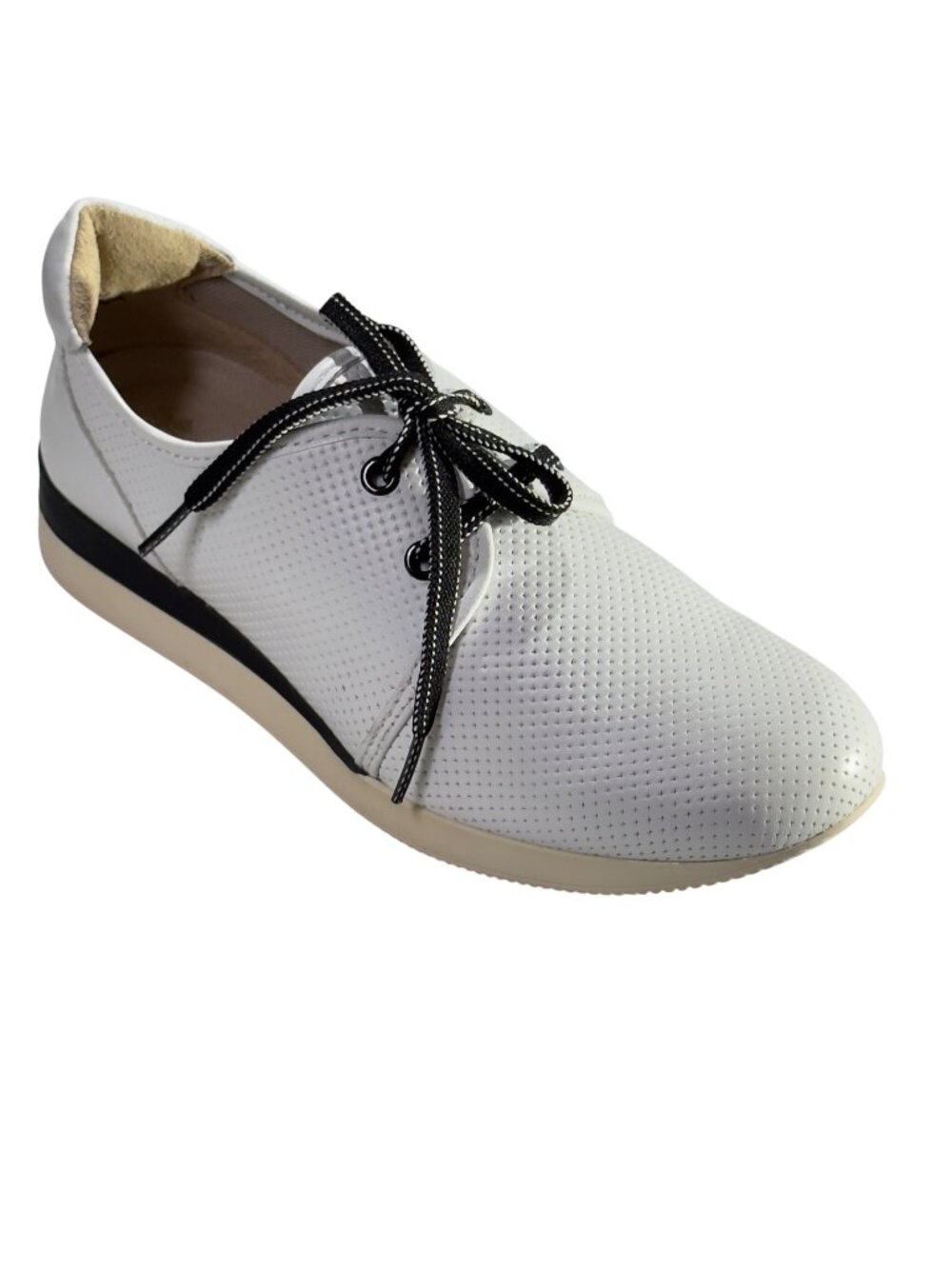 NATURALIZER Jaque Women's White Perforated Leather Lace-Up Sneakers Size 8.5